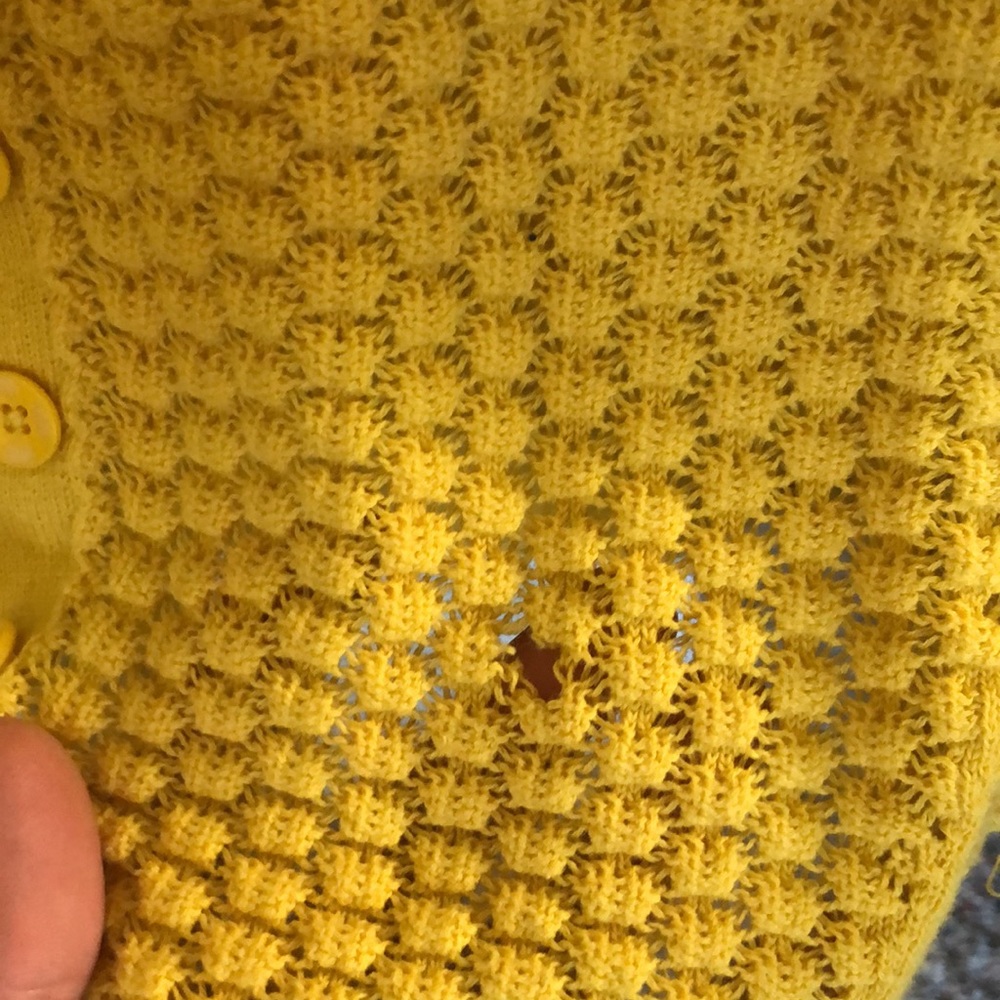two crop cardigans, there is a hole upfront in yellow - Picture 3 of 6
